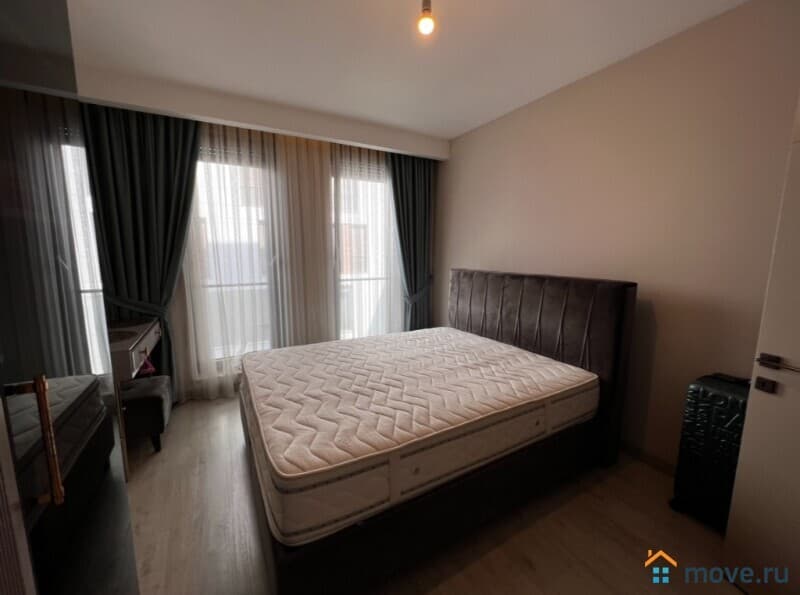 4-комн. квартира, 180 м²