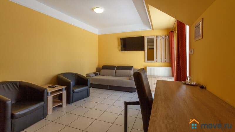 2-комн. квартира, 105 м²