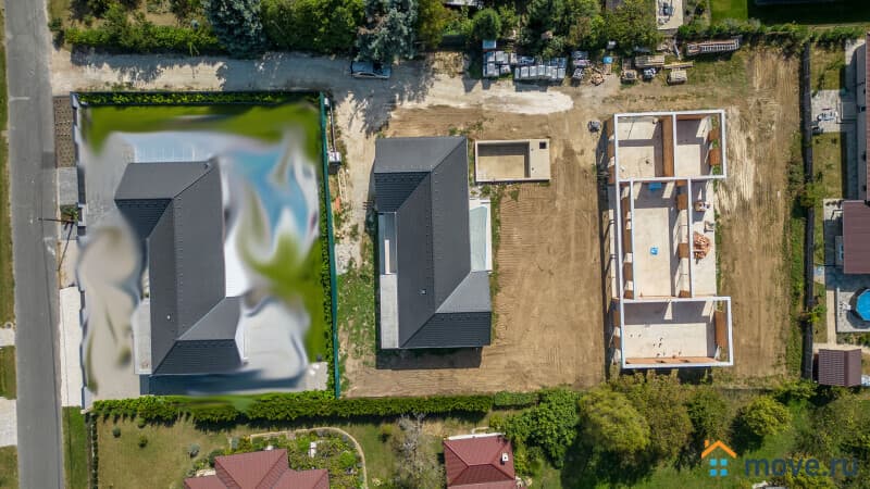 дом, 225 м², 10 га