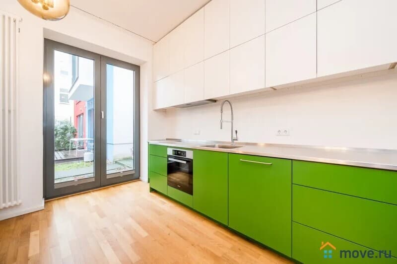 3-комн. квартира, 98 м²