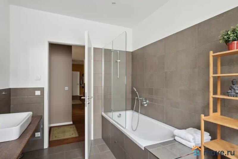4-комн. квартира, 158 м²