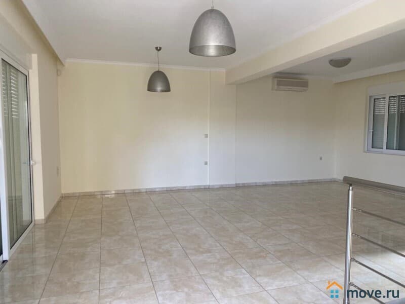коттедж, 200 м², 5 соток