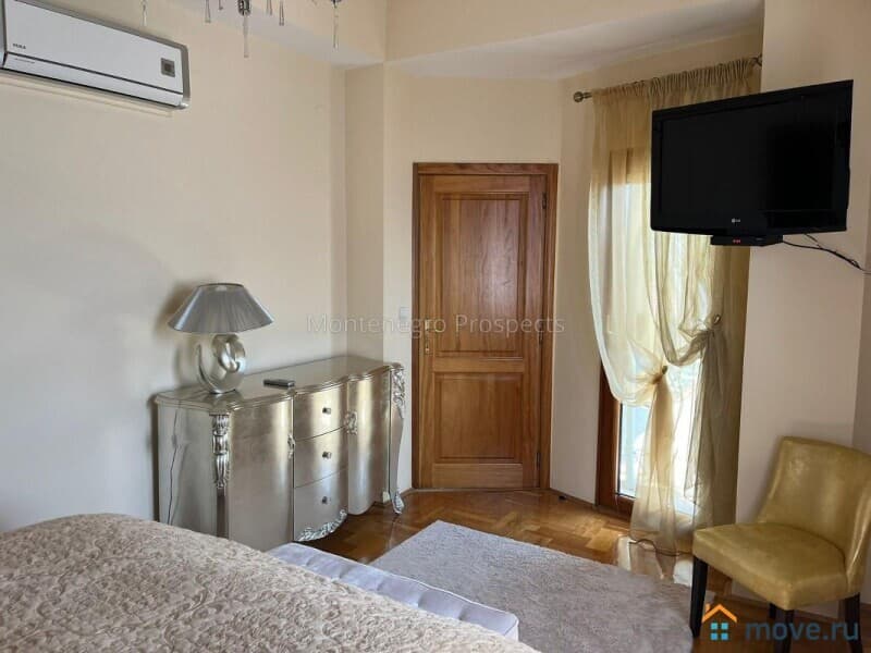 4-комн. квартира, 190 м²