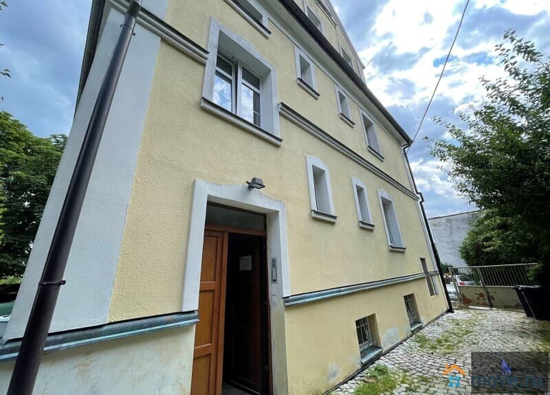 дом, 450 м², 2 сотки