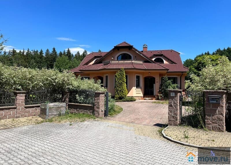 вилла, 210 м², 13 соток
