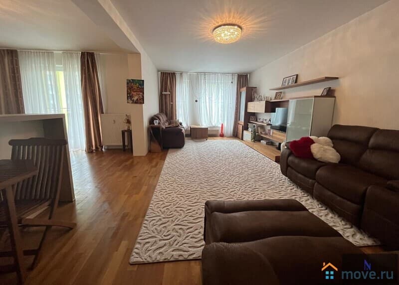 3-комн. квартира, 118 м²