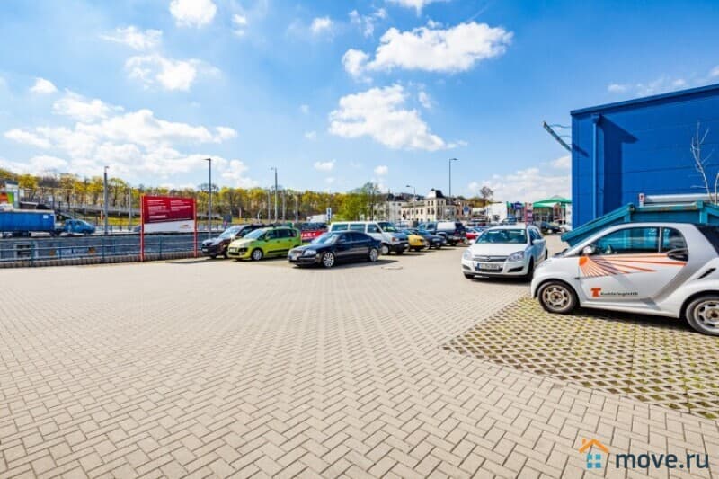 нежилое здание, 625 м²