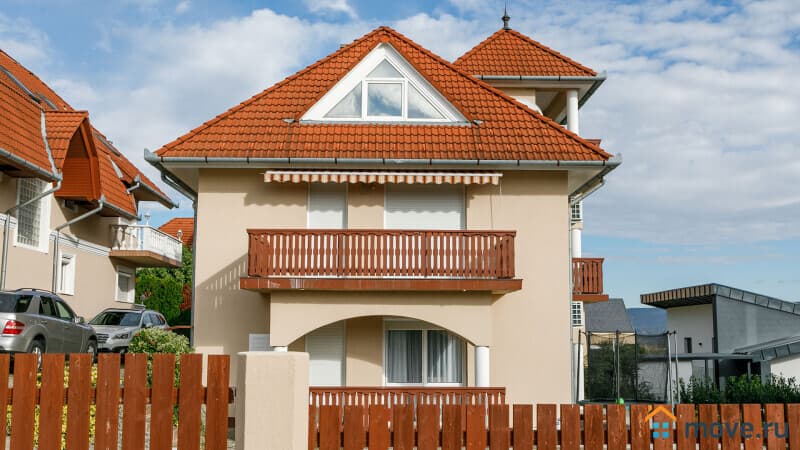гостиница, 300 м²