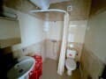 Продажа двухкомнатной квартиры, 75 м², этаж 2 из 3. Фото 9