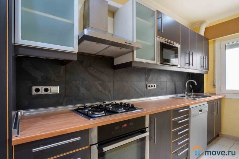 3-комн. квартира, 88 м²