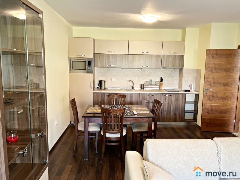 3-комн. квартира, 70 м²