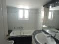 Продаем четырехкомнатную квартиру, 142 м², этаж 2 из 4. Фото 13