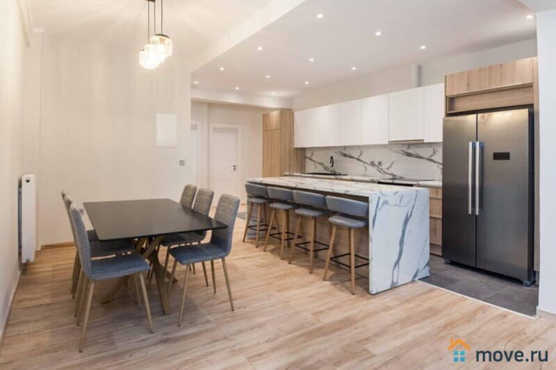 3-комн. квартира, 90 м²