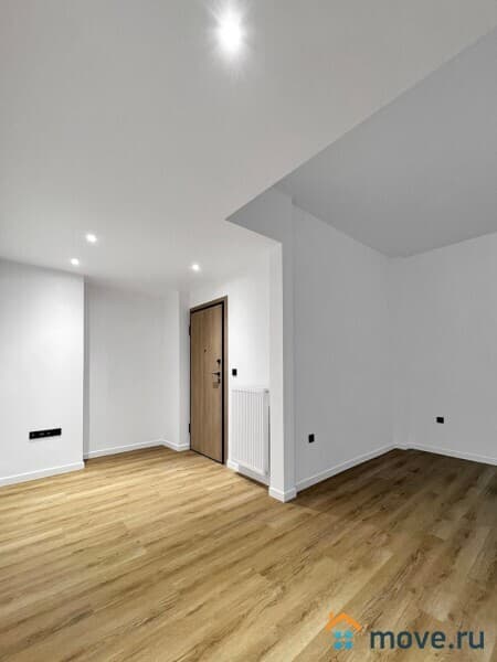 3-комн. квартира, 93 м²