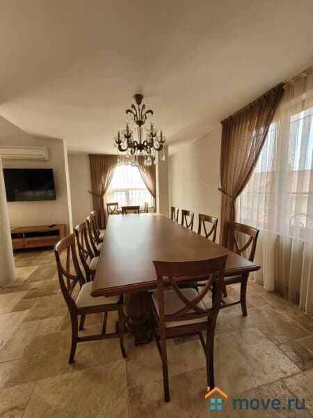 5-комн. квартира, 315 м²