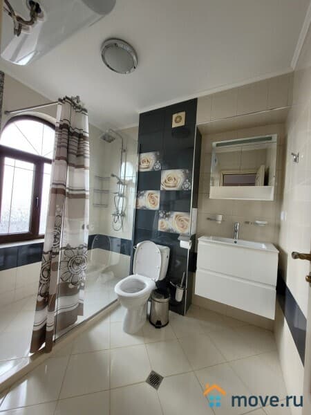 4-комн. квартира, 190 м²