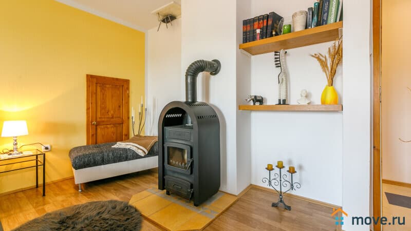 дом, 140 м², 10 соток