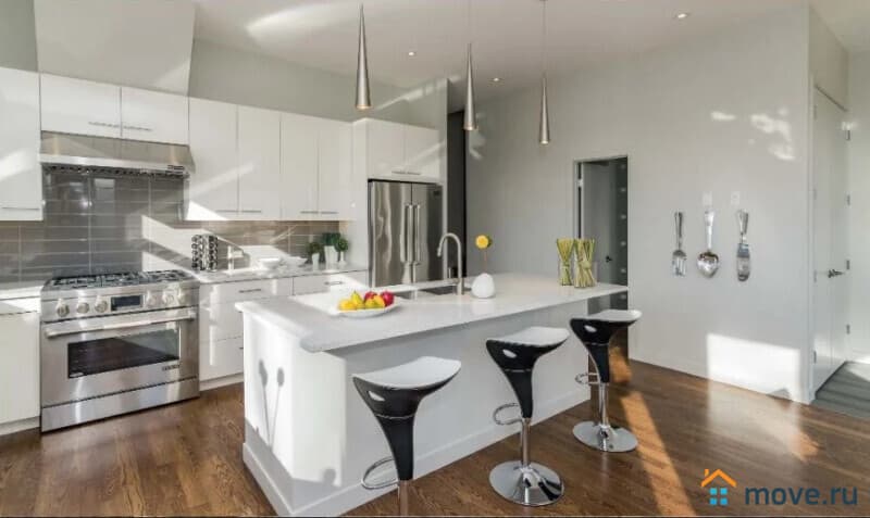 3-комн. квартира, 90 м²