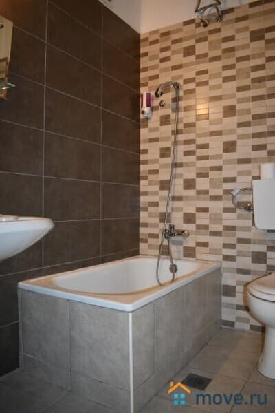 гостиница, 400 м²