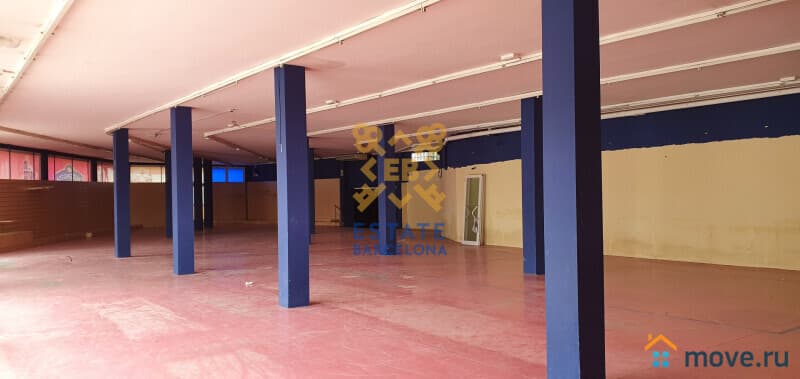 отдельное здание, 2174 м²