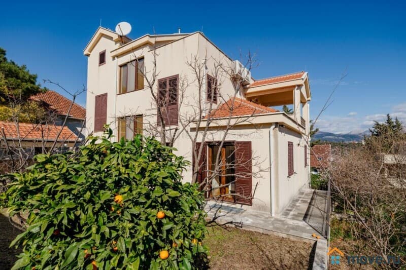 вилла, 500 м², 4 сотки