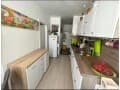 Продаем двухкомнатную квартиру, 45 м², этаж 3 из 5. Фото 1