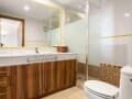 Продам трехкомнатную квартиру, 103 м², этаж 4 из 6. Фото 2