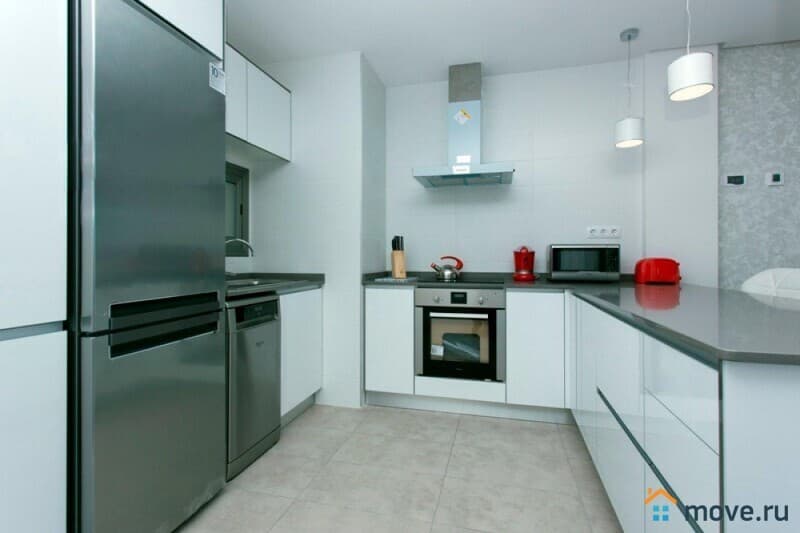 2-комн. квартира, 90 м²