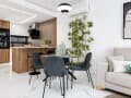 Продам трехкомнатную квартиру, 97 м², этаж 2 из 4. Фото 2