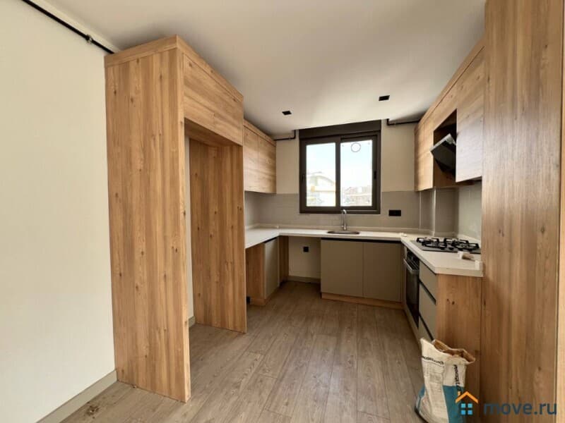 3-комн. квартира, 90 м²