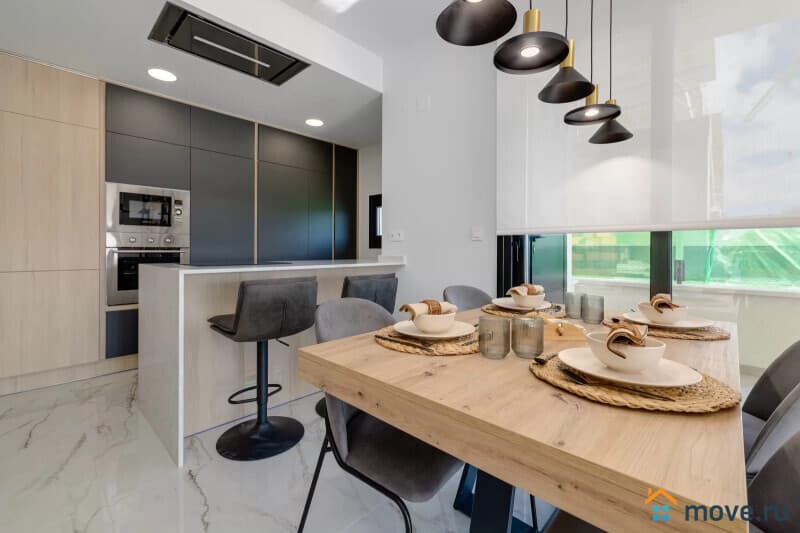 3-комн. квартира, 103 м²