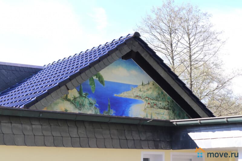 дом, 180 м², 0.58 га