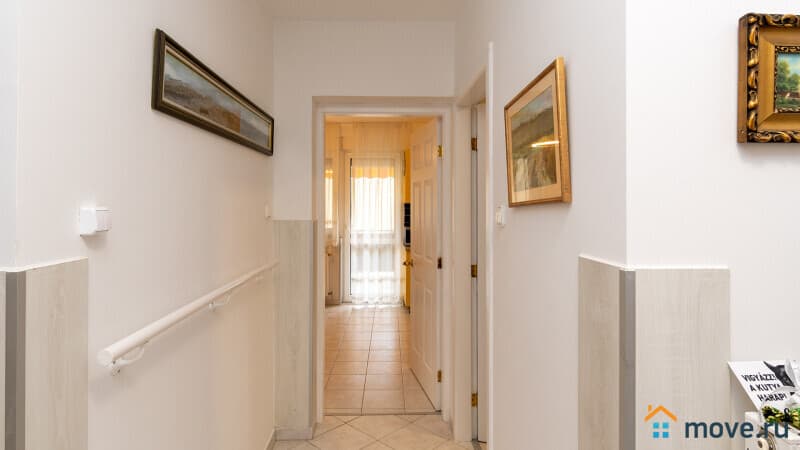 3-комн. квартира, 149 м²