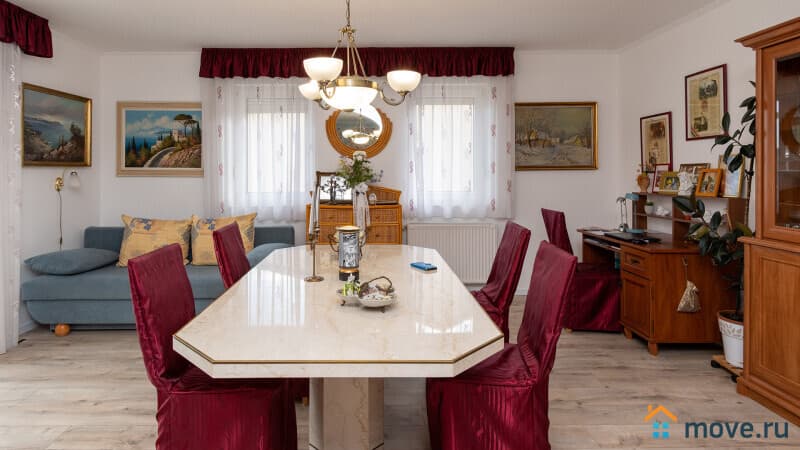 3-комн. квартира, 149 м²
