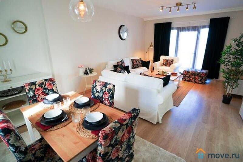 5-комн. квартира, 160 м²
