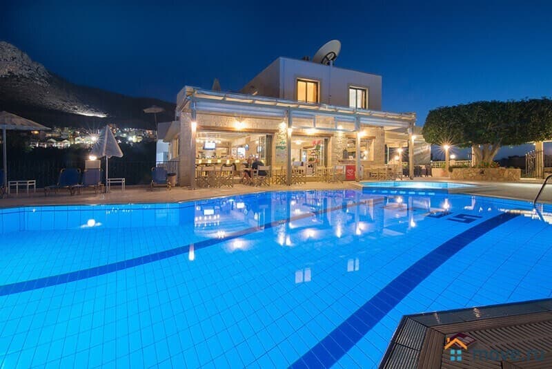 гостиница, 1400 м²