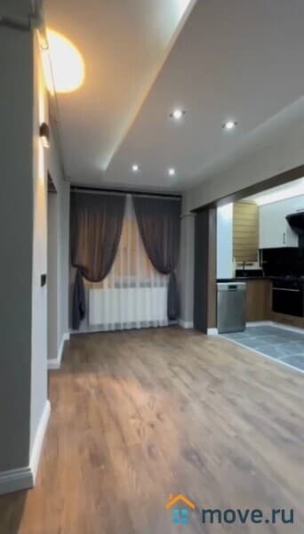 3-комн. квартира, 77 м²