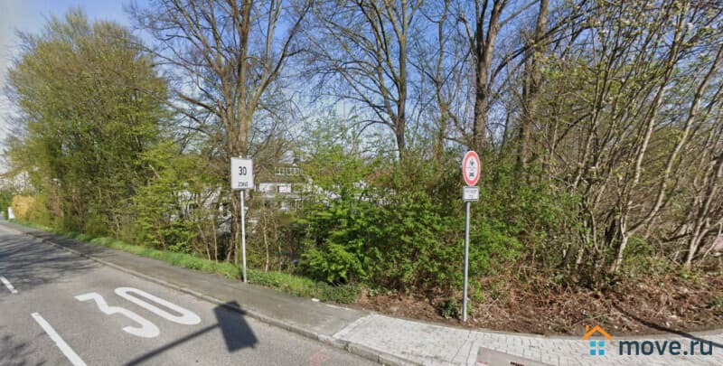 отдельное здание, 557 м²