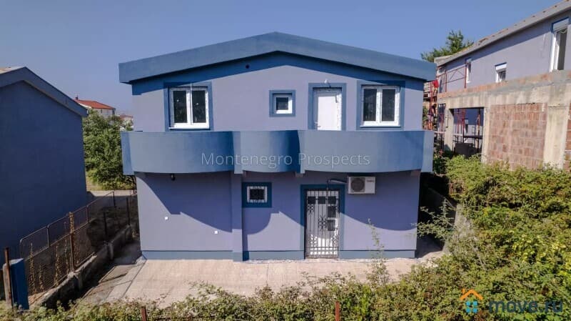дом, 190 м², 4 сотки