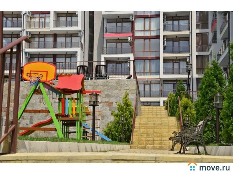3-комн. квартира, 142 м²