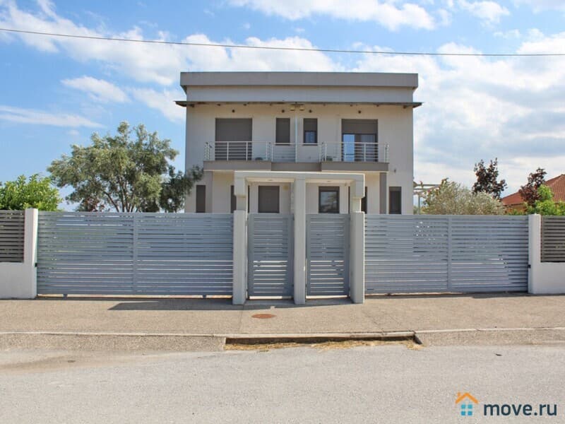 таунхаус, 130 м², 10 соток