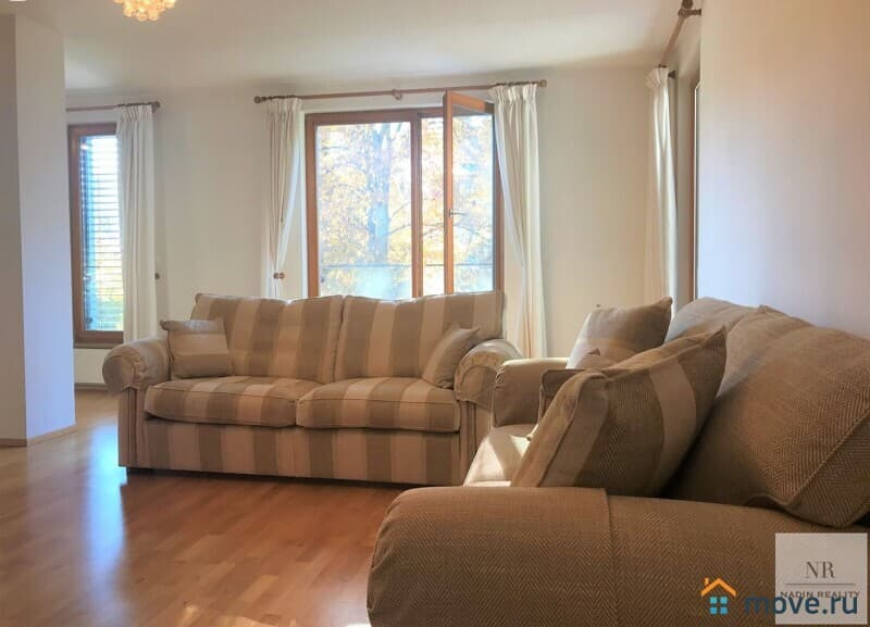 4-комн. квартира, 135 м²