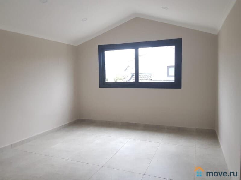 вилла, 250 м², 4 сотки