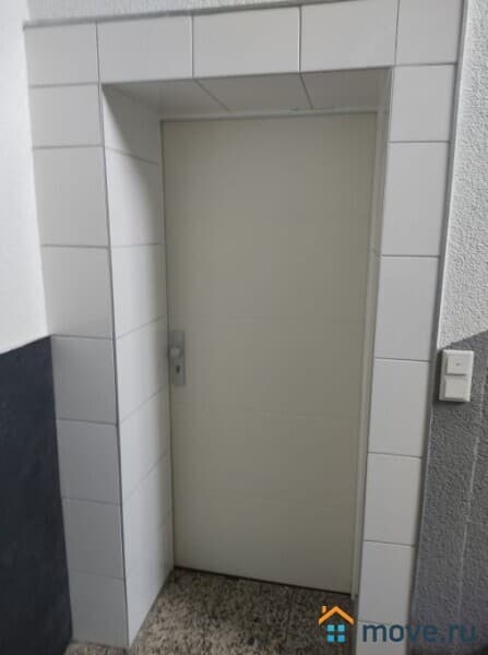 отдельное здание, 870 м²