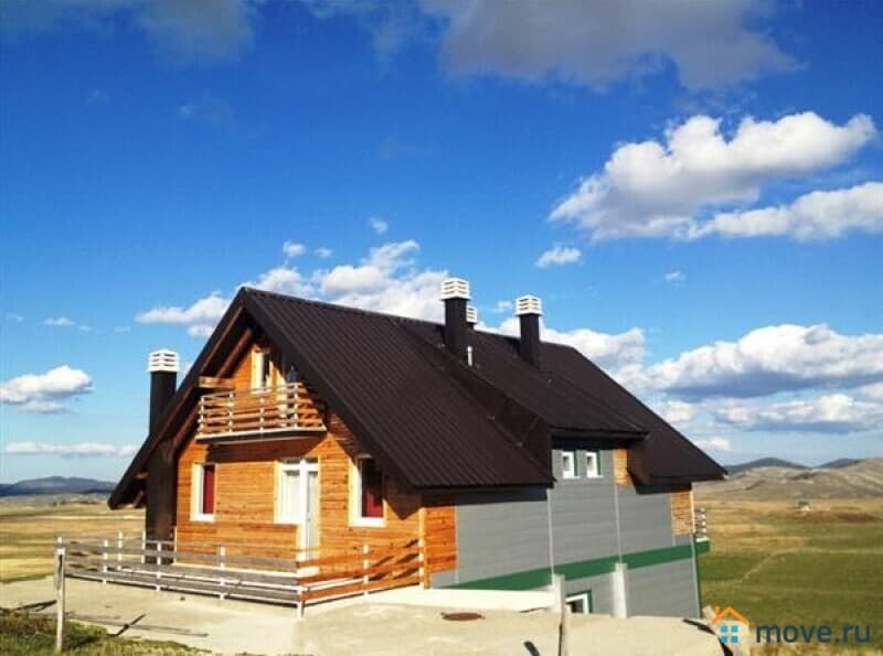 дом, 180 м²