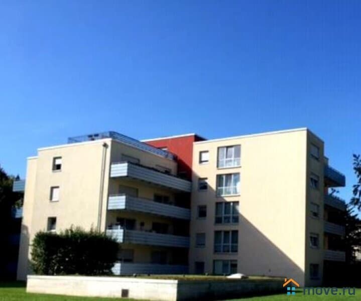 отдельное здание, 6710 м²