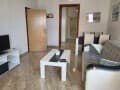 Продать двухкомнатную квартиру, 67 м², этаж 4 из 5. Фото 1