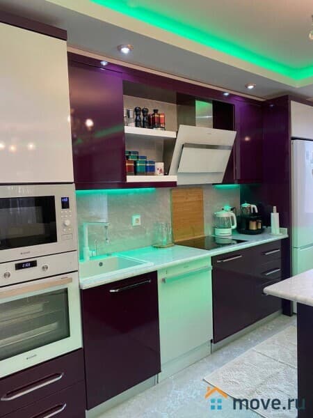 3-комн. квартира, 100 м²
