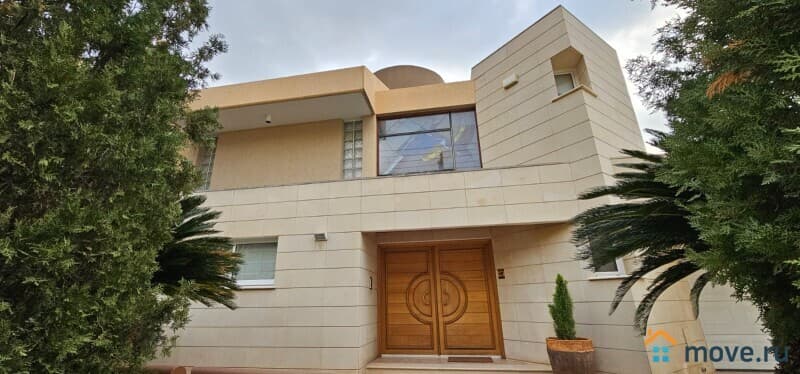 вилла, 250 м²