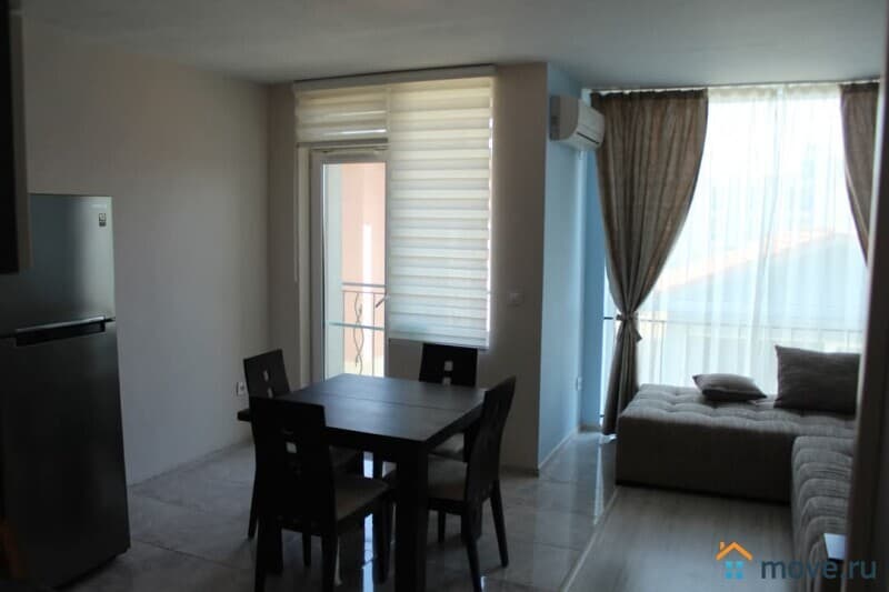 2-комн. квартира, 72 м²